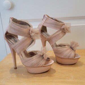 Size 6 Charlotte Russe Tutu Stiletto Peep Toe Platform High Heels. Zip Back.